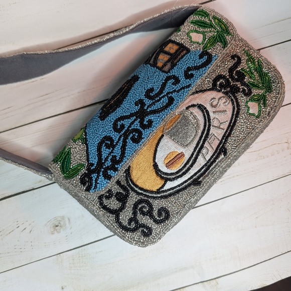 America & Beyond Express Elegant Beaded Paris Shoulder Bag - Picture 5 of 5